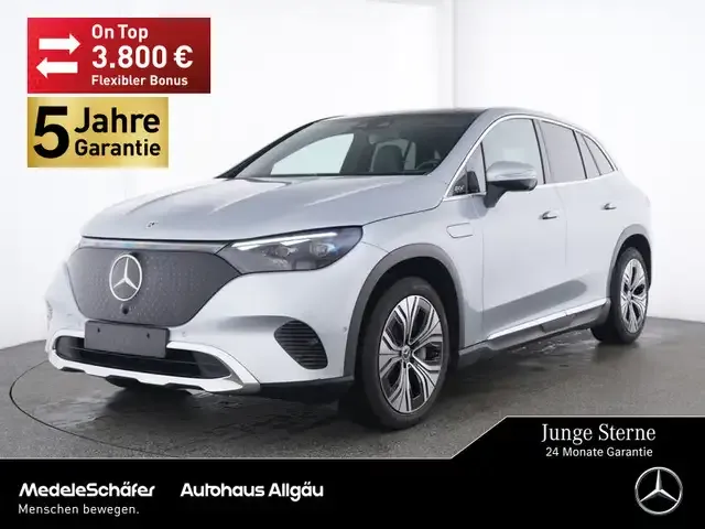Mercedes-Benz EQE SUV