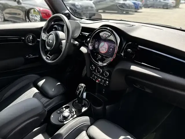 MINI John Cooper Works Cabrio