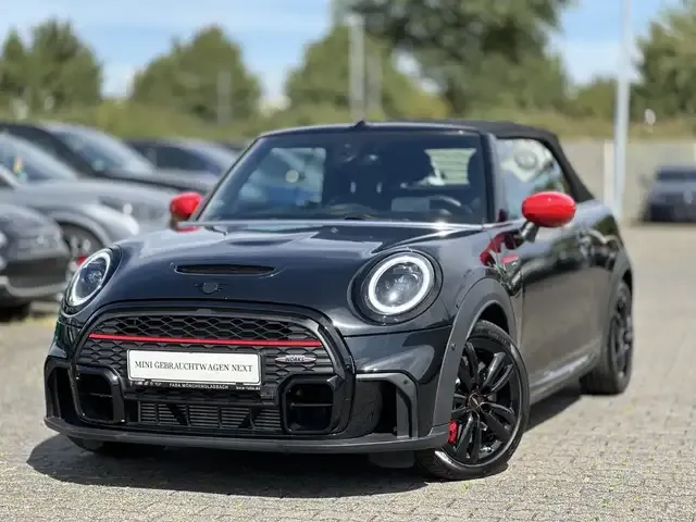 MINI John Cooper Works Cabrio