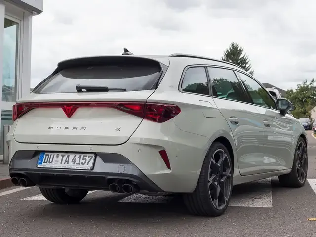 CUPRA Leon