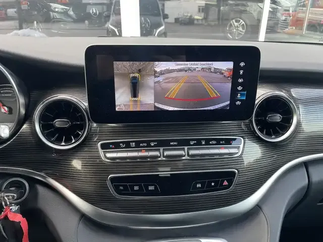 Mercedes-Benz EQV 300