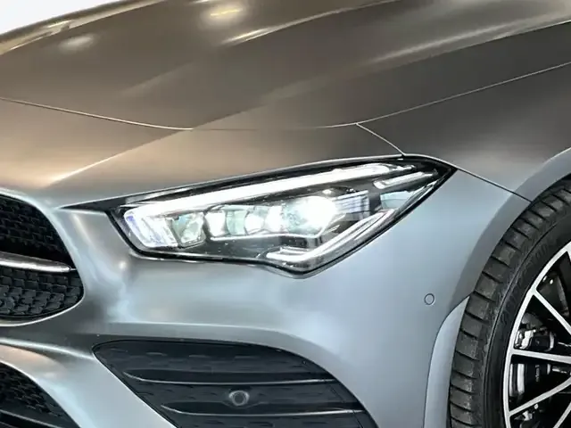 Mercedes-Benz CLA 250