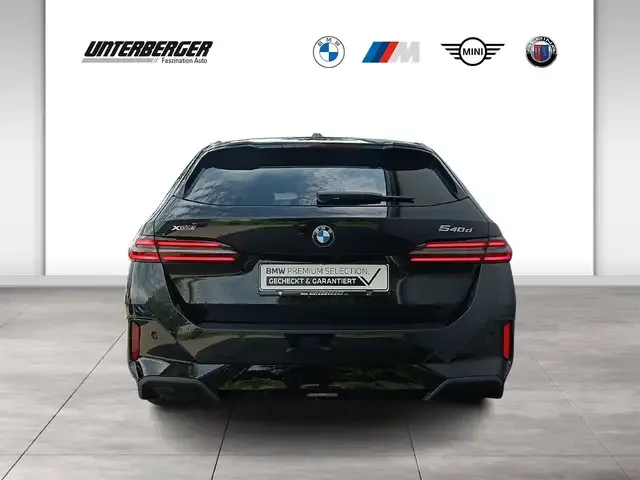 BMW 540