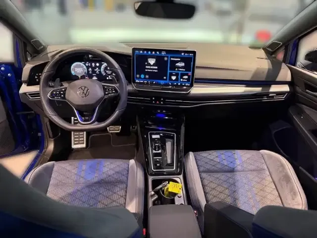 Volkswagen Golf R