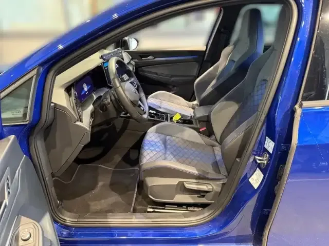 Volkswagen Golf R