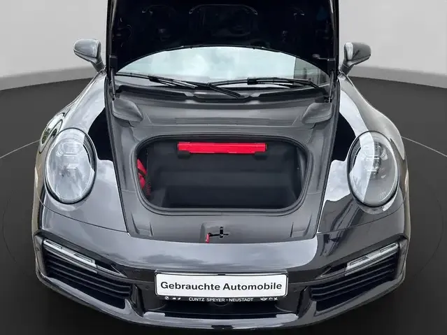 Porsche 992