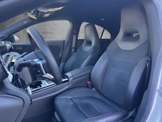 Mercedes-Benz CLA 220