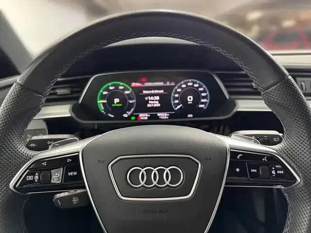 Audi e-tron
