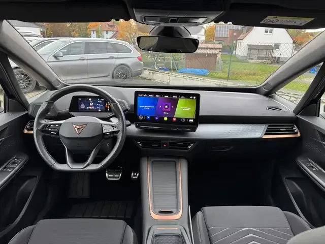 CUPRA Born