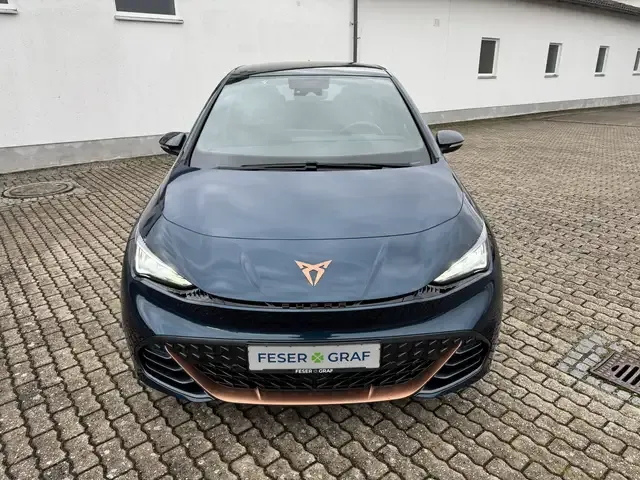 CUPRA Born