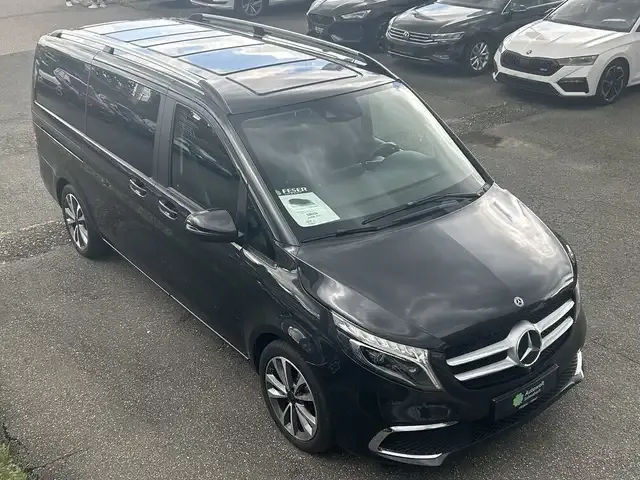 Mercedes-Benz 300