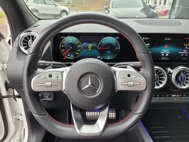 Mercedes-Benz EQA 250