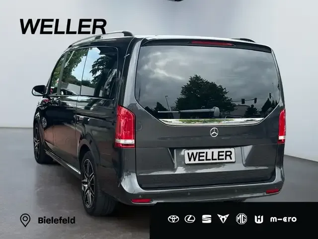 Mercedes-Benz V 250