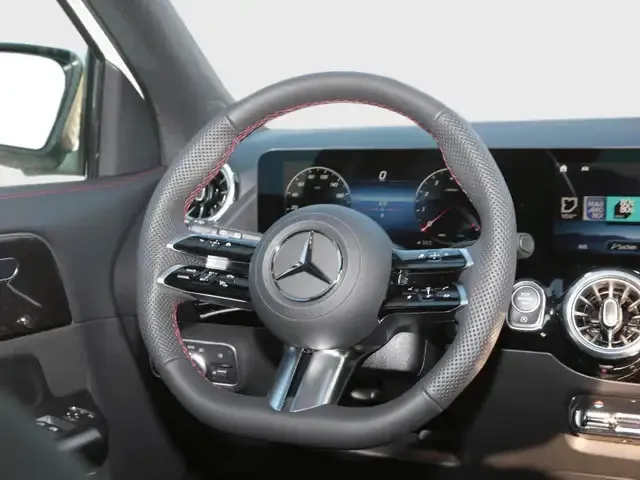 Mercedes-Benz GLA 180
