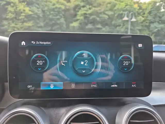 Mercedes-Benz GLC 300