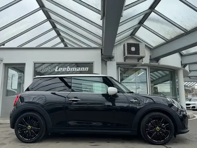 MINI Cooper SE