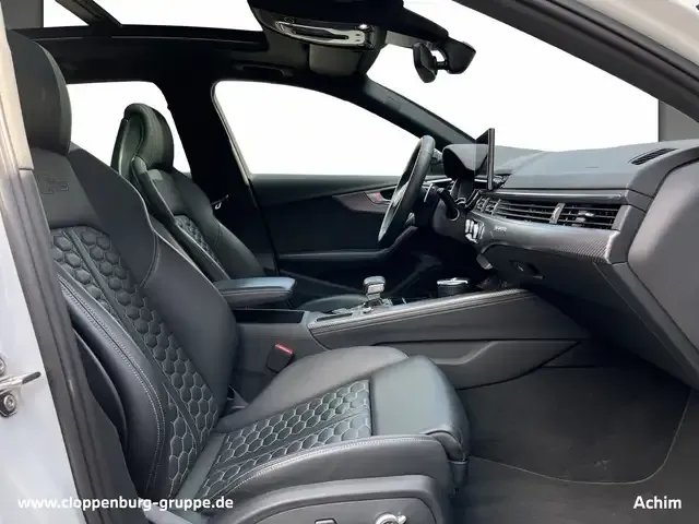 Audi RS4