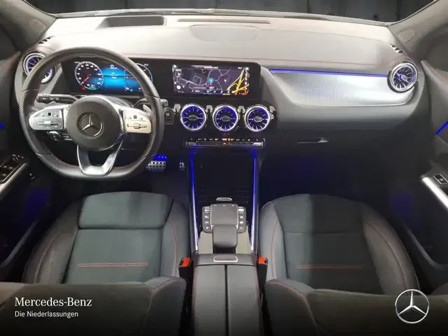 Mercedes-Benz EQA 300