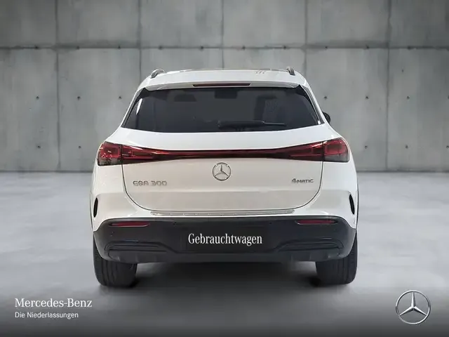 Mercedes-Benz EQA 300