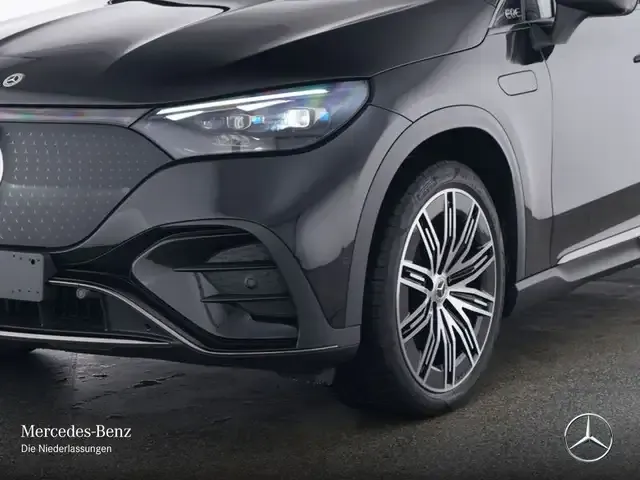 Mercedes-Benz EQE SUV