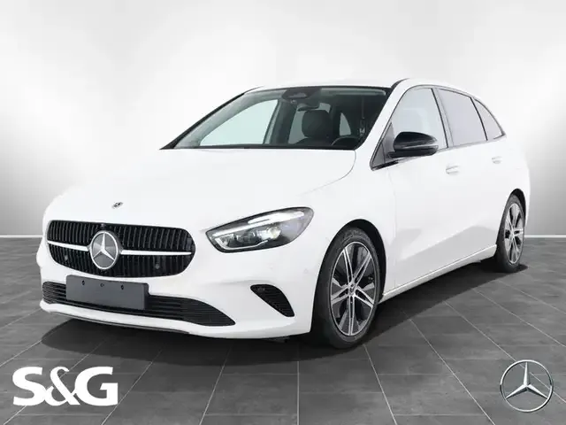 Mercedes-Benz B 220