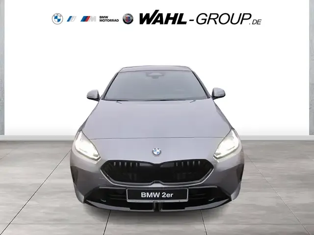 BMW 220