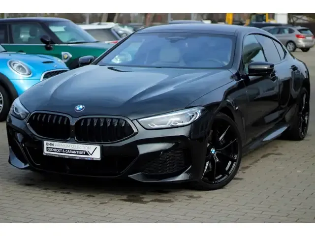 BMW 840