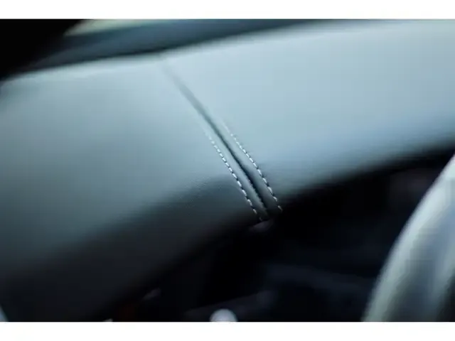 BMW 840
