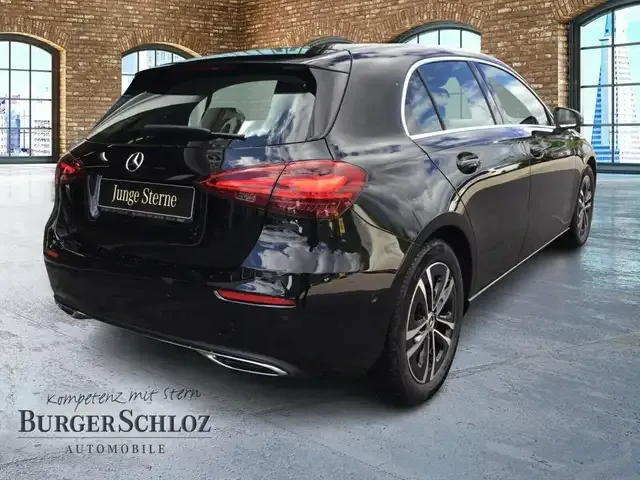 Mercedes-Benz A 180
