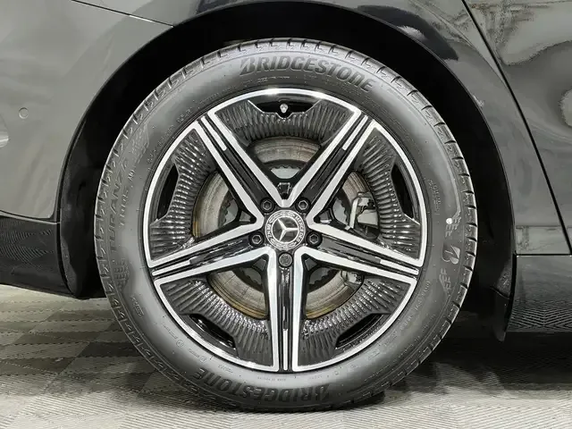 Mercedes-Benz EQE 350