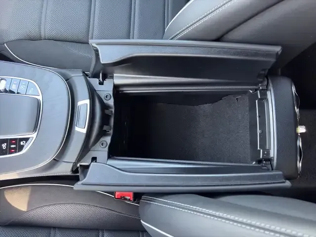 Mercedes-Benz E 63 AMG