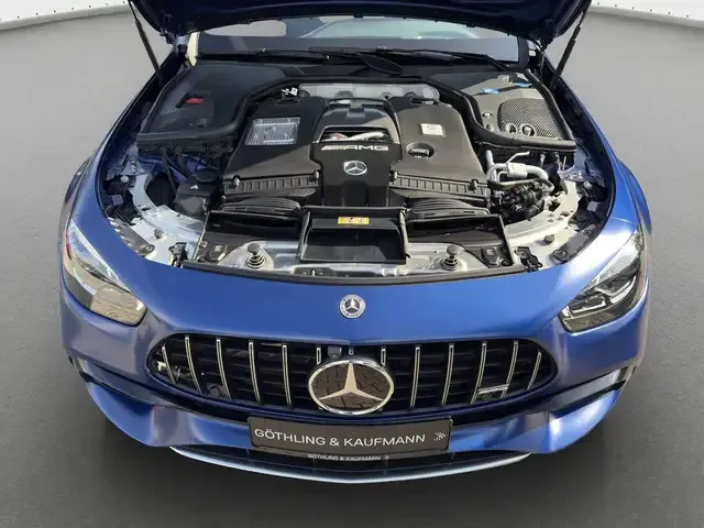 Mercedes-Benz E 63 AMG