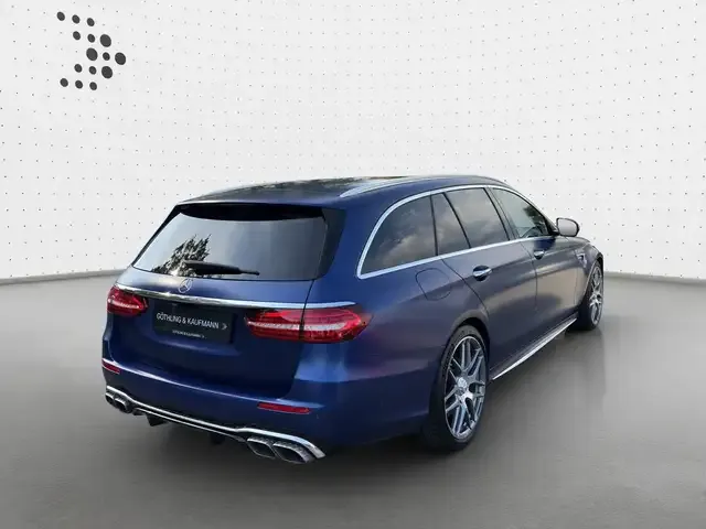 Mercedes-Benz E 63 AMG