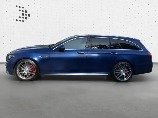 Mercedes-Benz E 63 AMG
