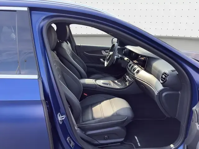 Mercedes-Benz E 63 AMG