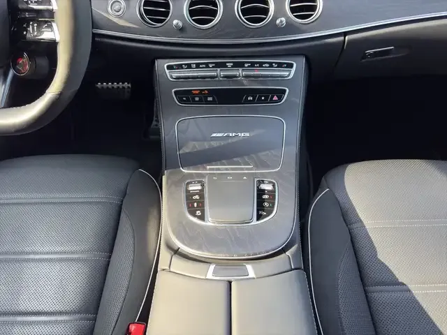 Mercedes-Benz E 63 AMG