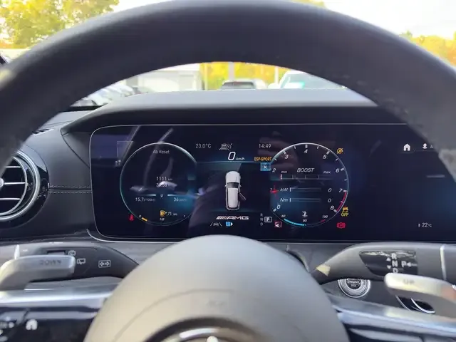 Mercedes-Benz E 63 AMG