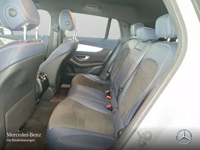 Mercedes-Benz EQC 400