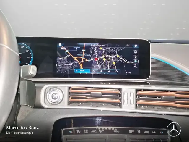 Mercedes-Benz EQC 400