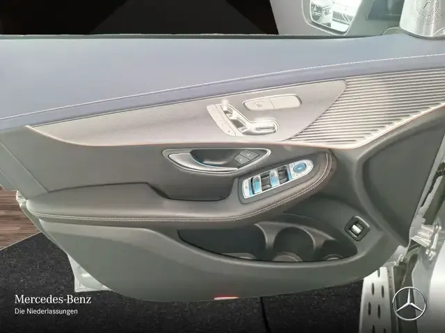 Mercedes-Benz EQC 400