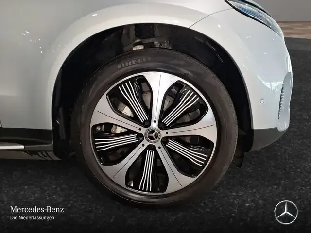 Mercedes-Benz EQC 400