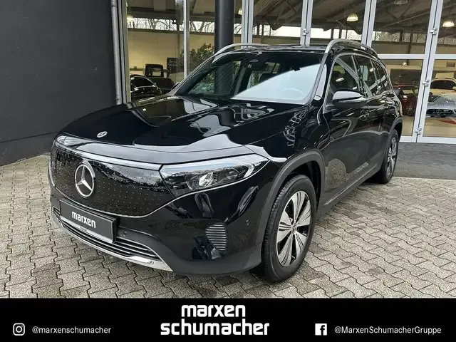 Mercedes-Benz EQB 300
