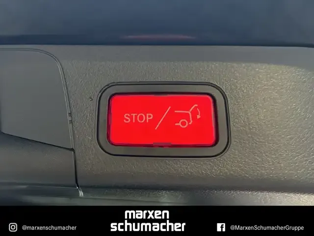 Mercedes-Benz EQB 300