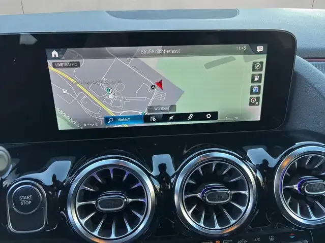 Mercedes-Benz EQA 250