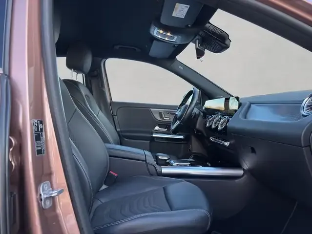 Mercedes-Benz EQA 250