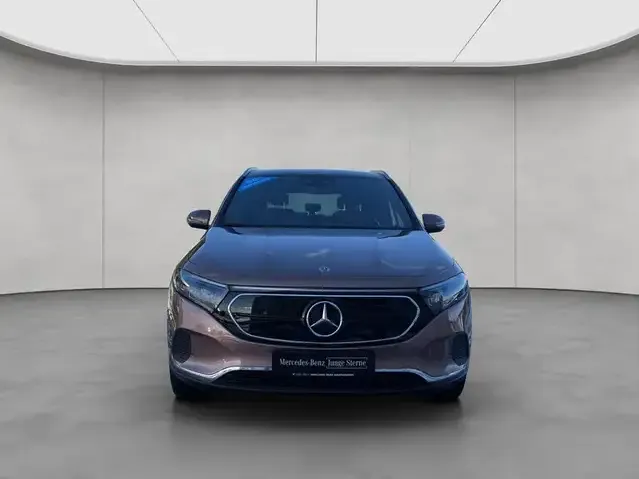 Mercedes-Benz EQA 250