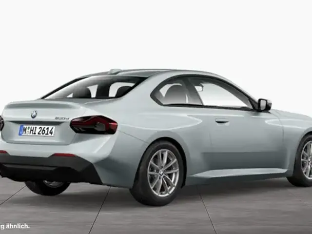 BMW 220