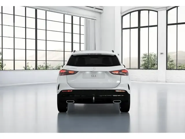 Mercedes-Benz GLA 250