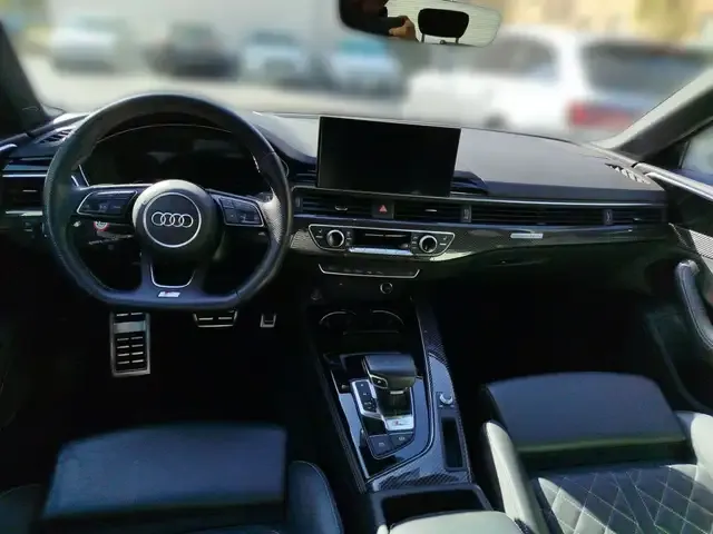 Audi S4