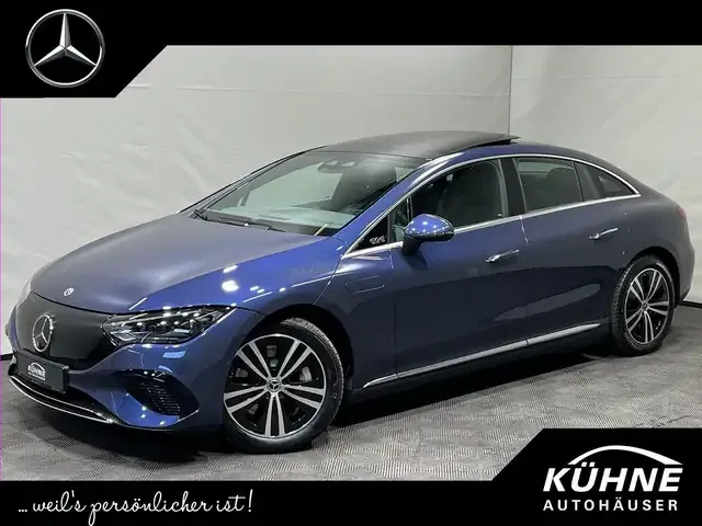 Mercedes-Benz EQE 300